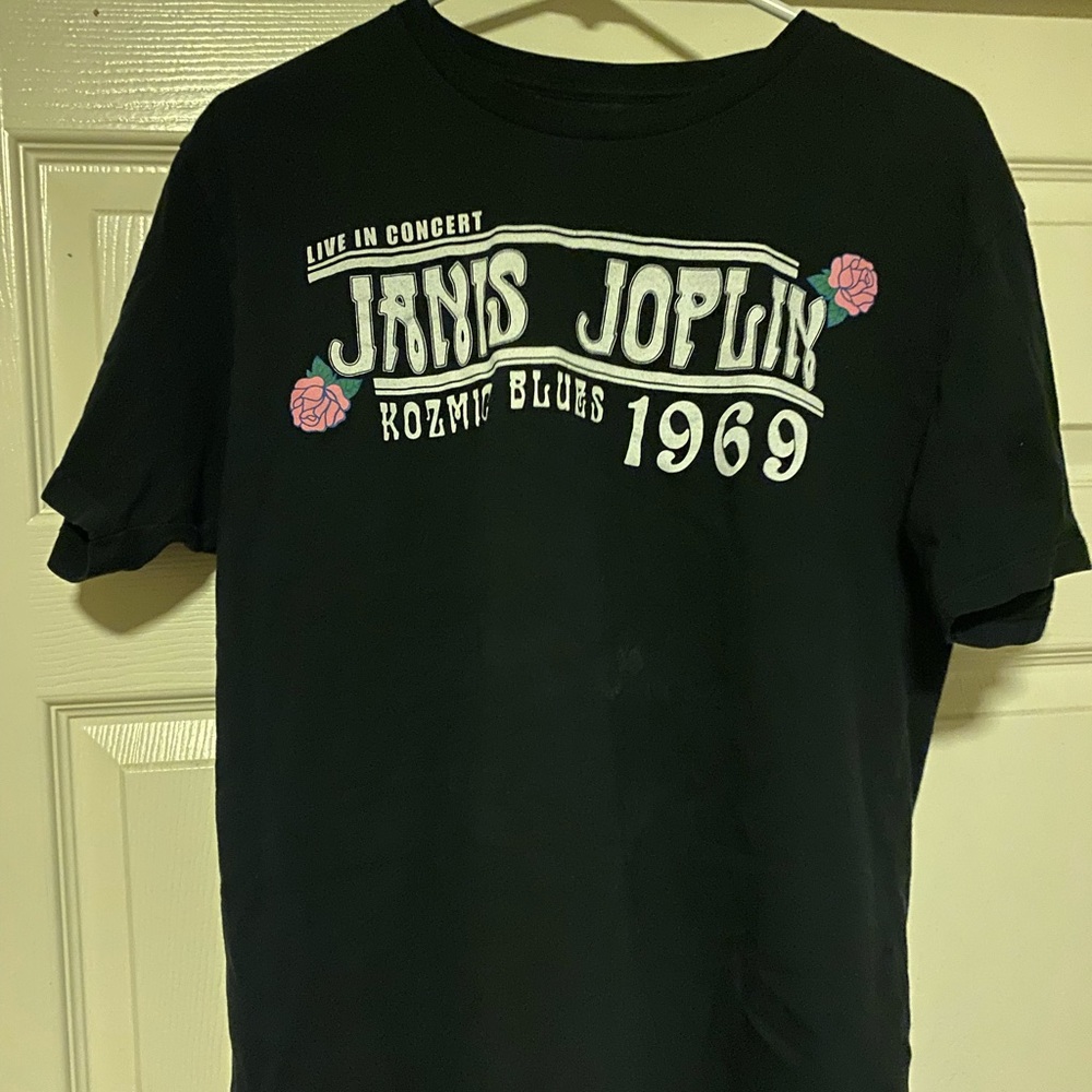 Janis Joplin shirt in a Large